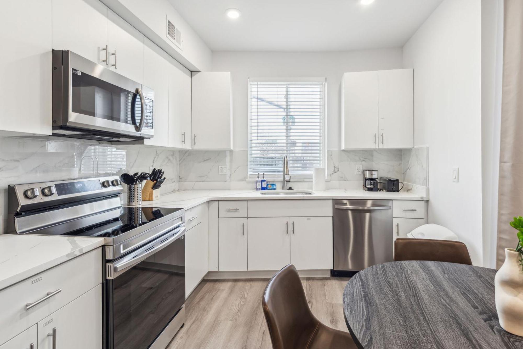 Apartment At Luna On 800 Callowhill